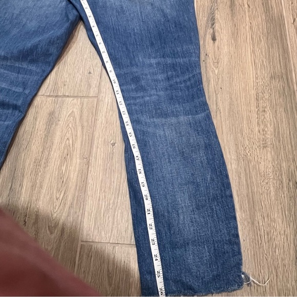 Madewell Jeans The High Rise Slim Boy Distressed Fray Hem Boyfriend Trend Casual - Picture 10 of 12